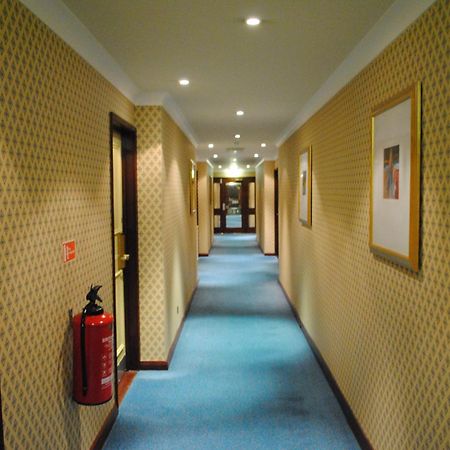 Best Western Ipswich Hotel Интерьер фото